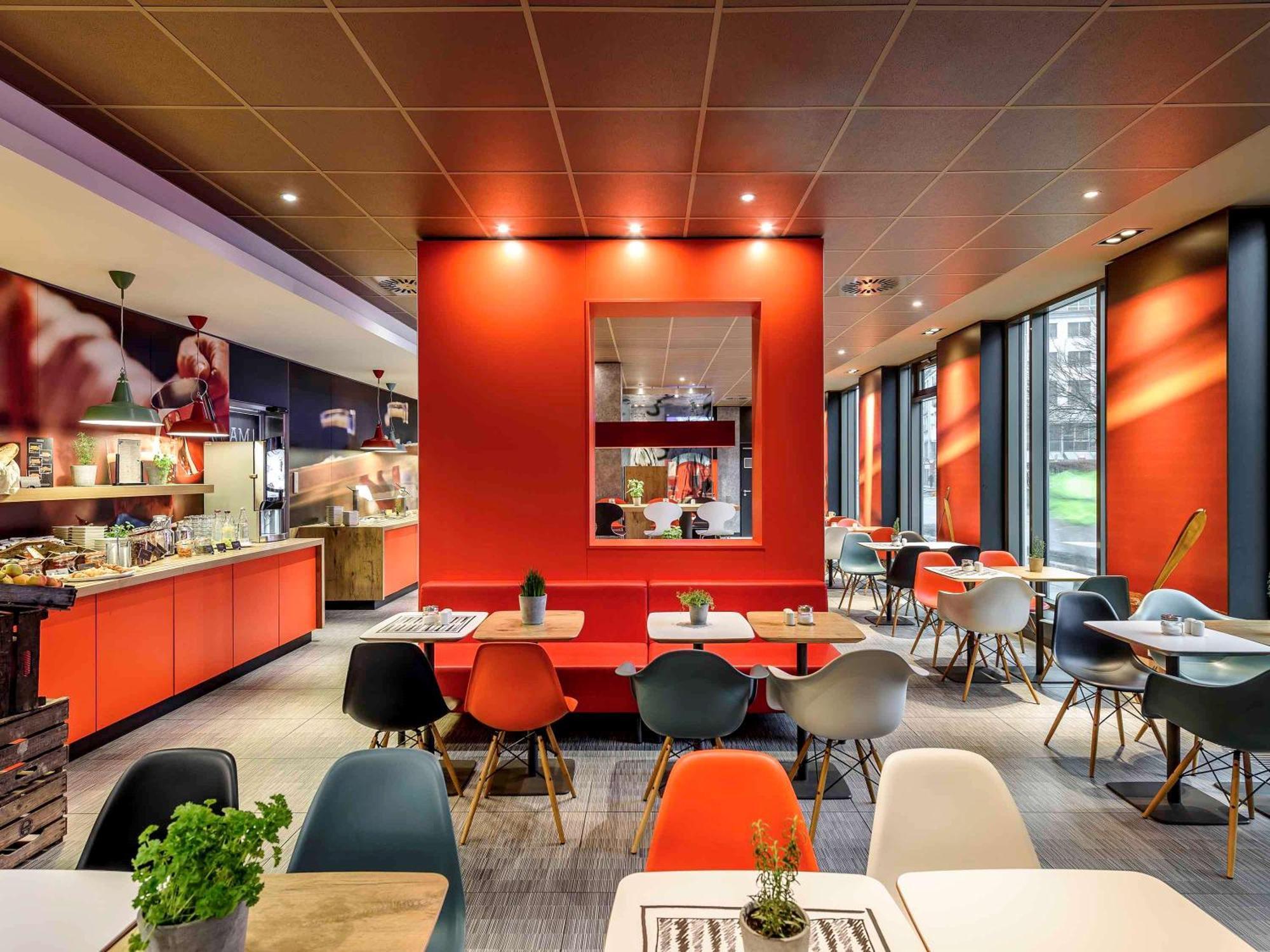 Ibis Leipzig City Екстериор снимка