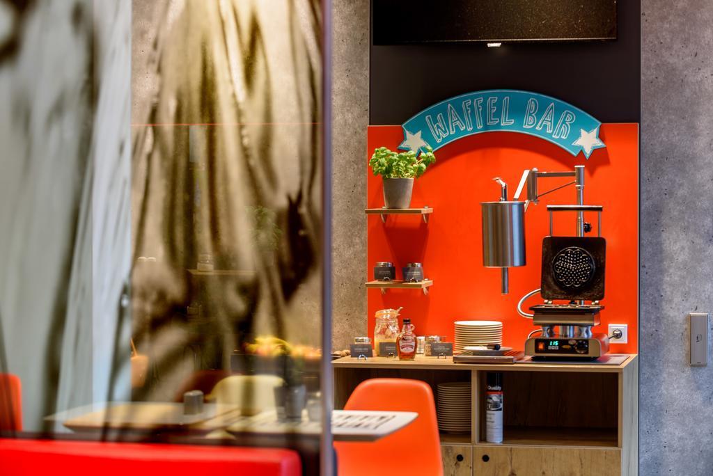 Ibis Leipzig City Екстериор снимка